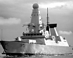 Эскадренный миноносец типа 45 ВМС Великобритании (нажмите, чтобы увеличить; фото: wikipedia.org)