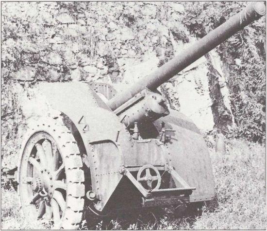 76,5-мм пушка, модель 30, и 100-мм гаубица, модель 30